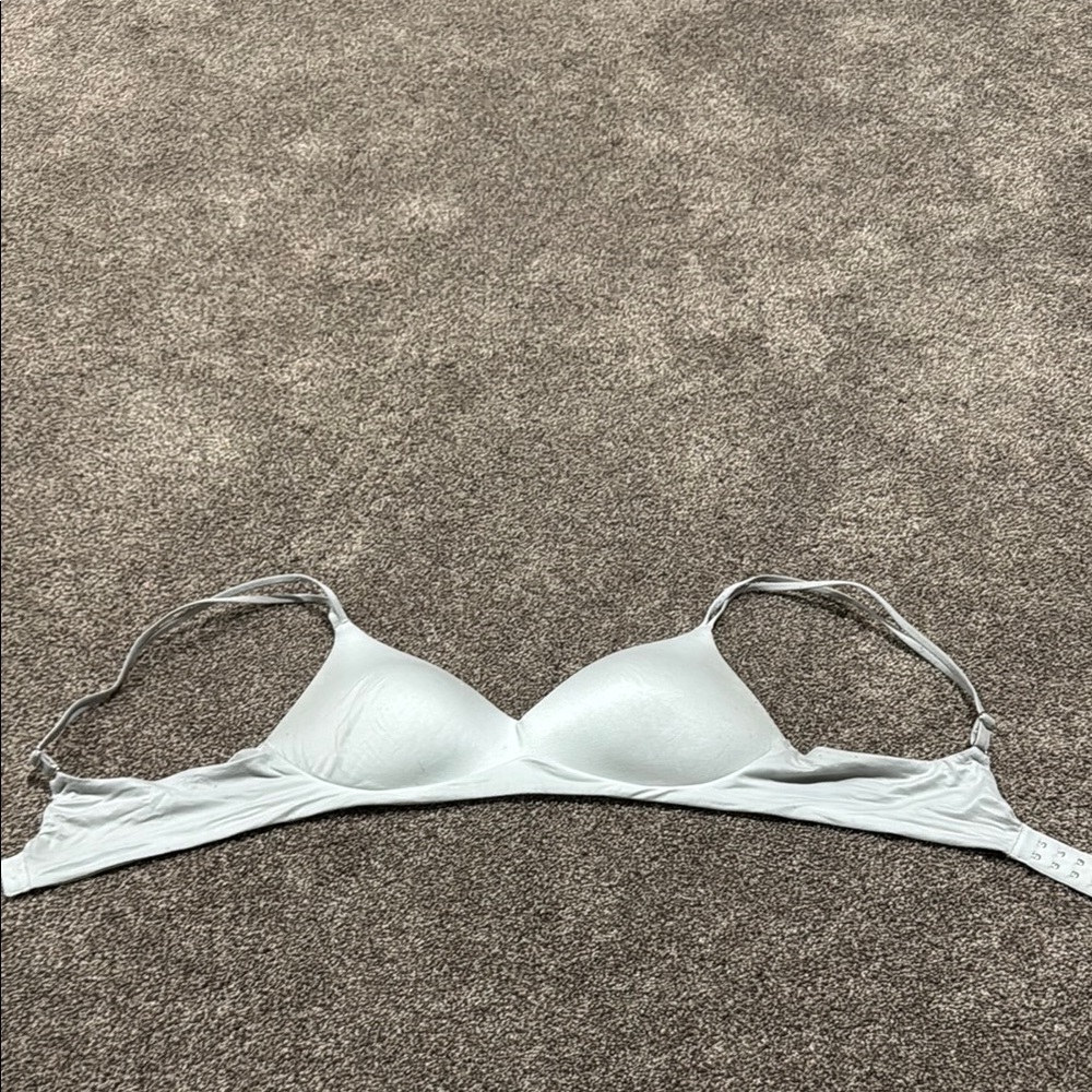 Aerie White Wireless Bra with Adjustable Straps